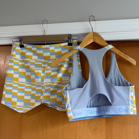 Outdoor Voices Set - Picture 2 of 5